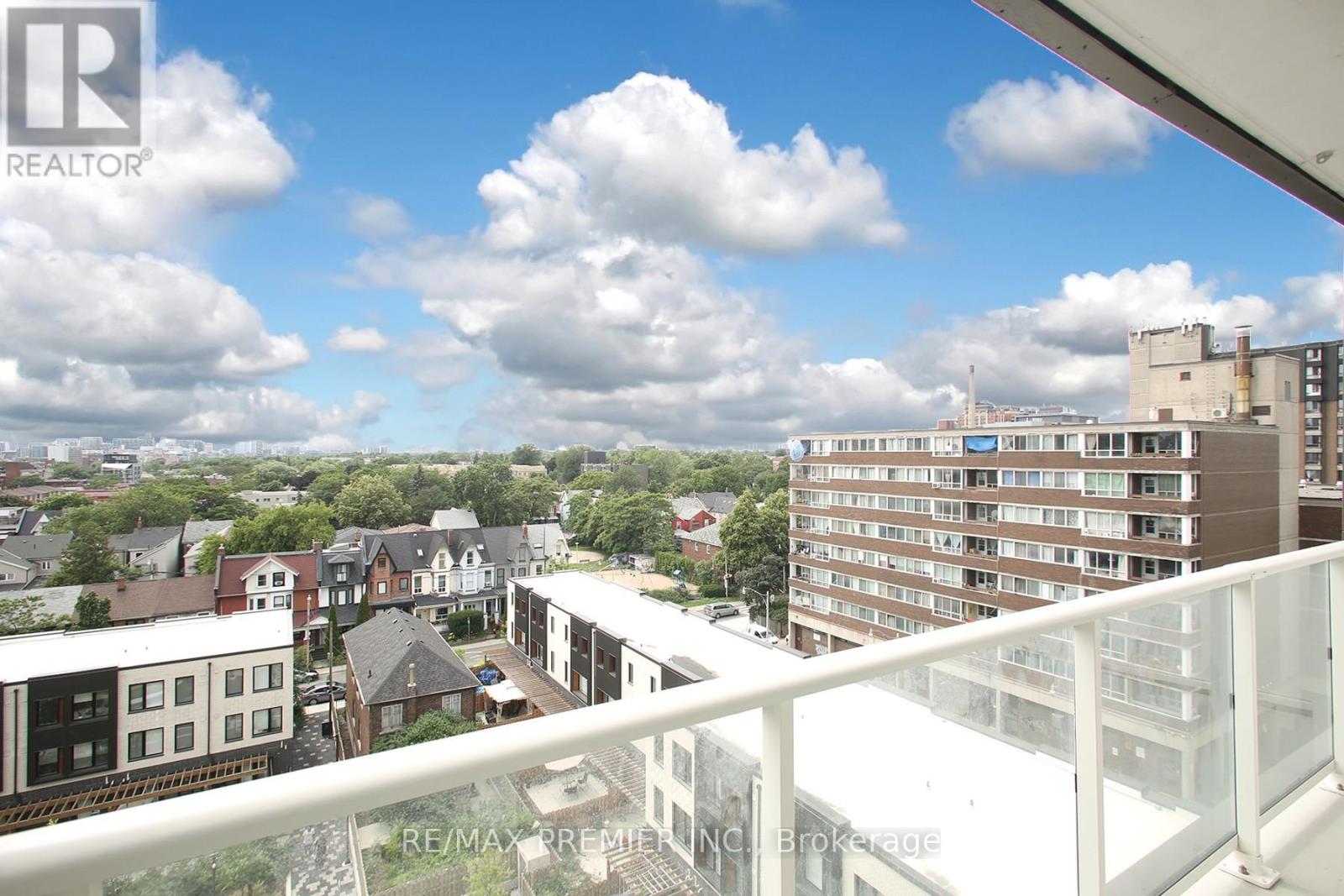 805 - 80 Vanauley Street, Toronto, Ontario  M5T 0C9 - Photo 13 - C12205542