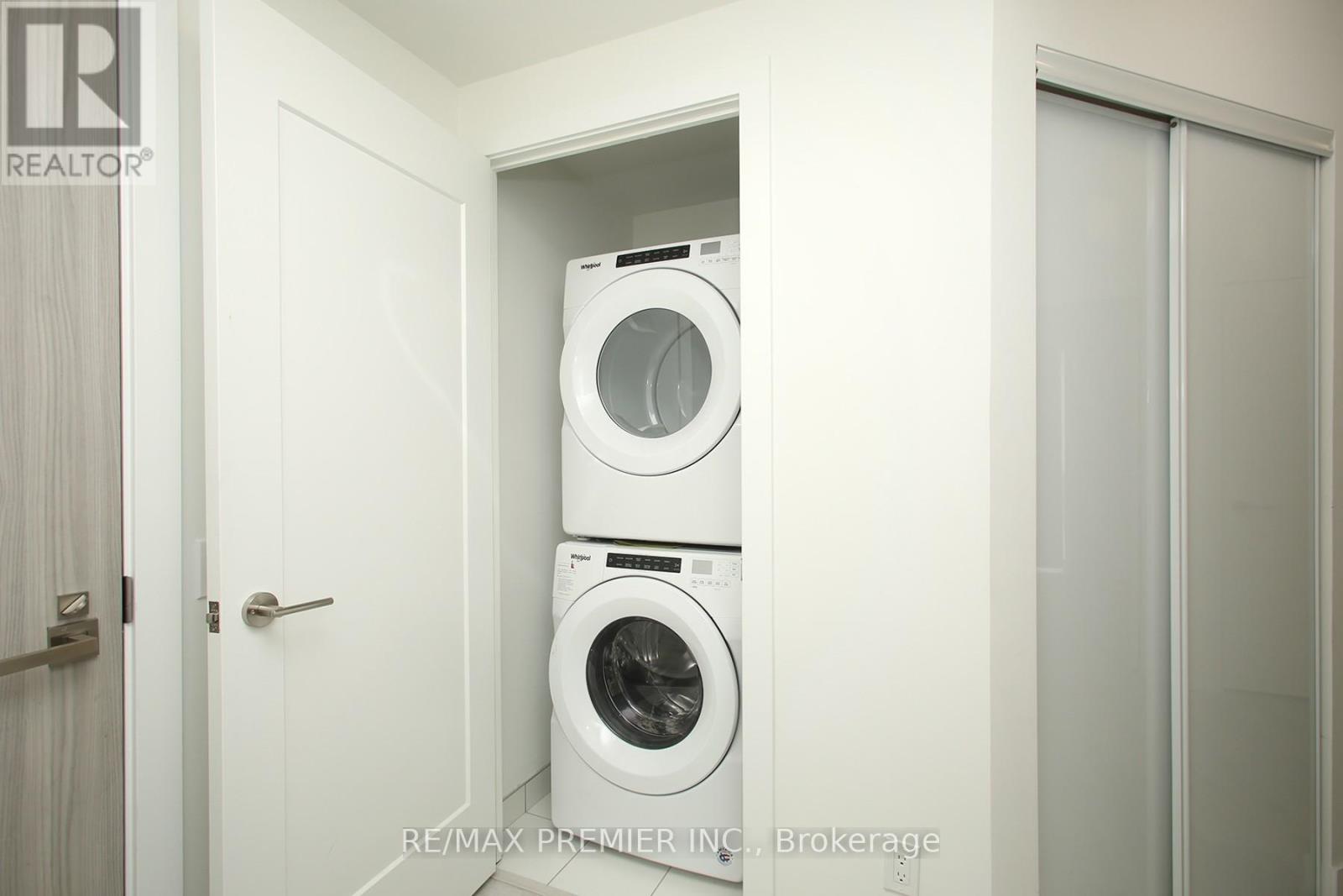 805 - 80 Vanauley St Street, Toronto, Ontario  M5T 0C9 - Photo 21 - C12205542