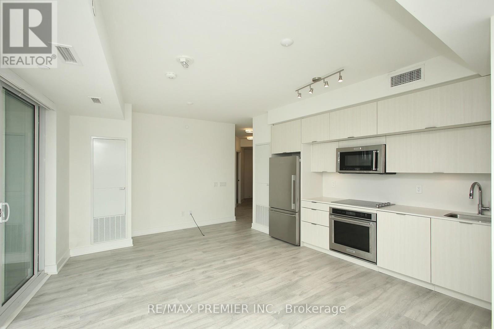 805 - 80 Vanauley Street, Toronto, Ontario  M5T 0C9 - Photo 25 - C12205542