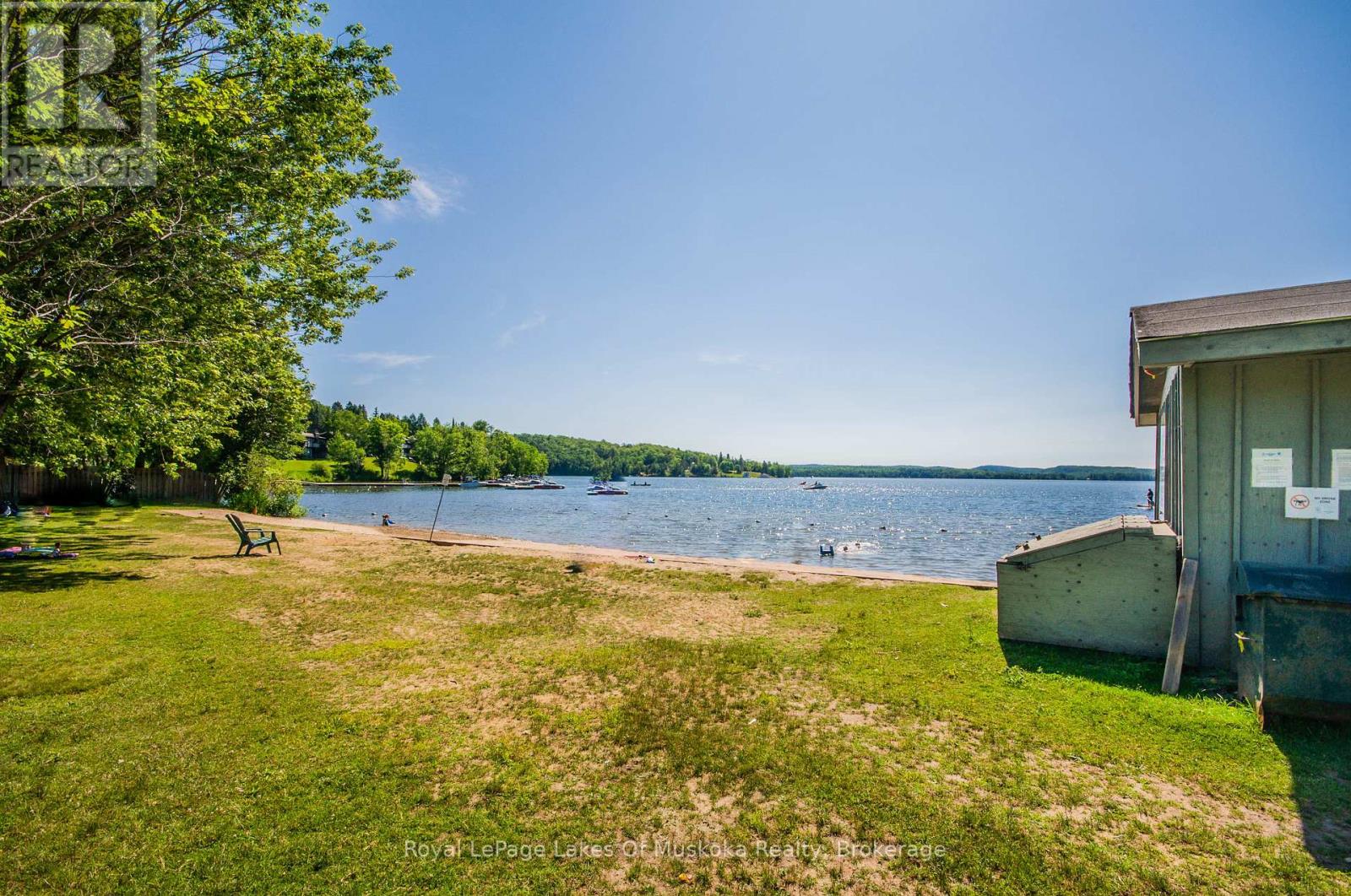 1582 Skyline Drive, Huntsville, Ontario  P1H 1A5 - Photo 31 - X12126509