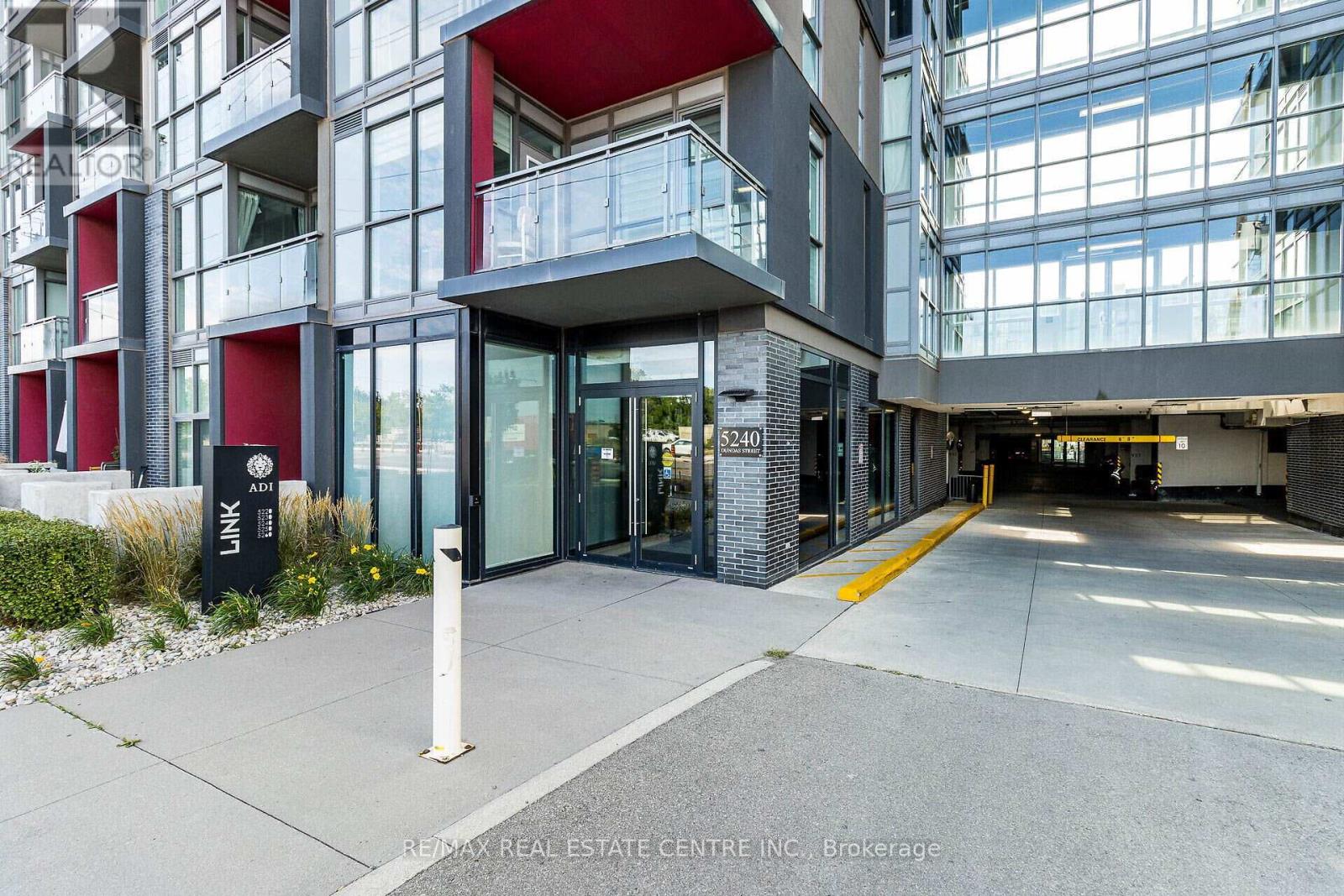 B314 - 5240 Dundas Street, Burlington, Ontario  L7L 0J6 - Photo 10 - W12205514