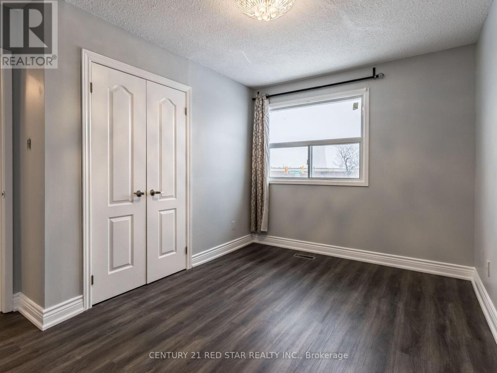 440 Rutherford Road N, Brampton, Ontario  L6V 3S1 - Photo 30 - W12205515