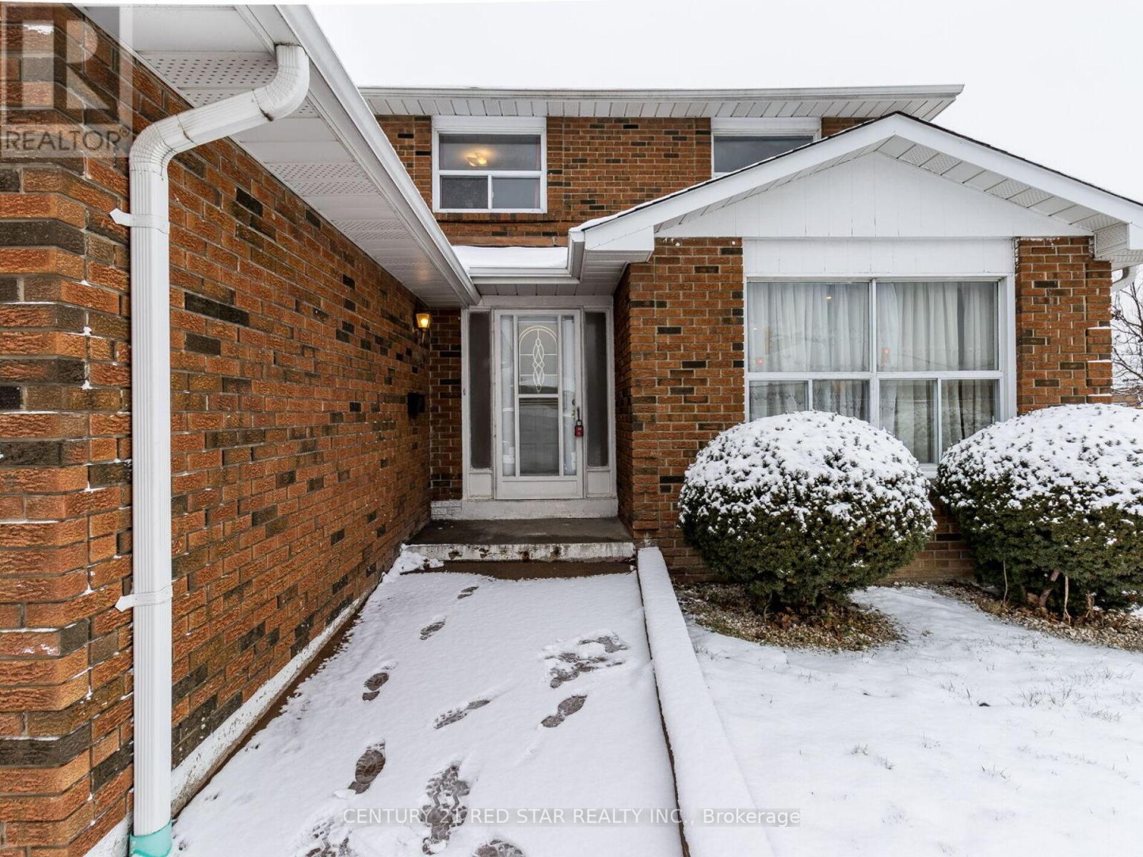 440 Rutherford Road N, Brampton, Ontario  L6V 3S1 - Photo 5 - W12205515