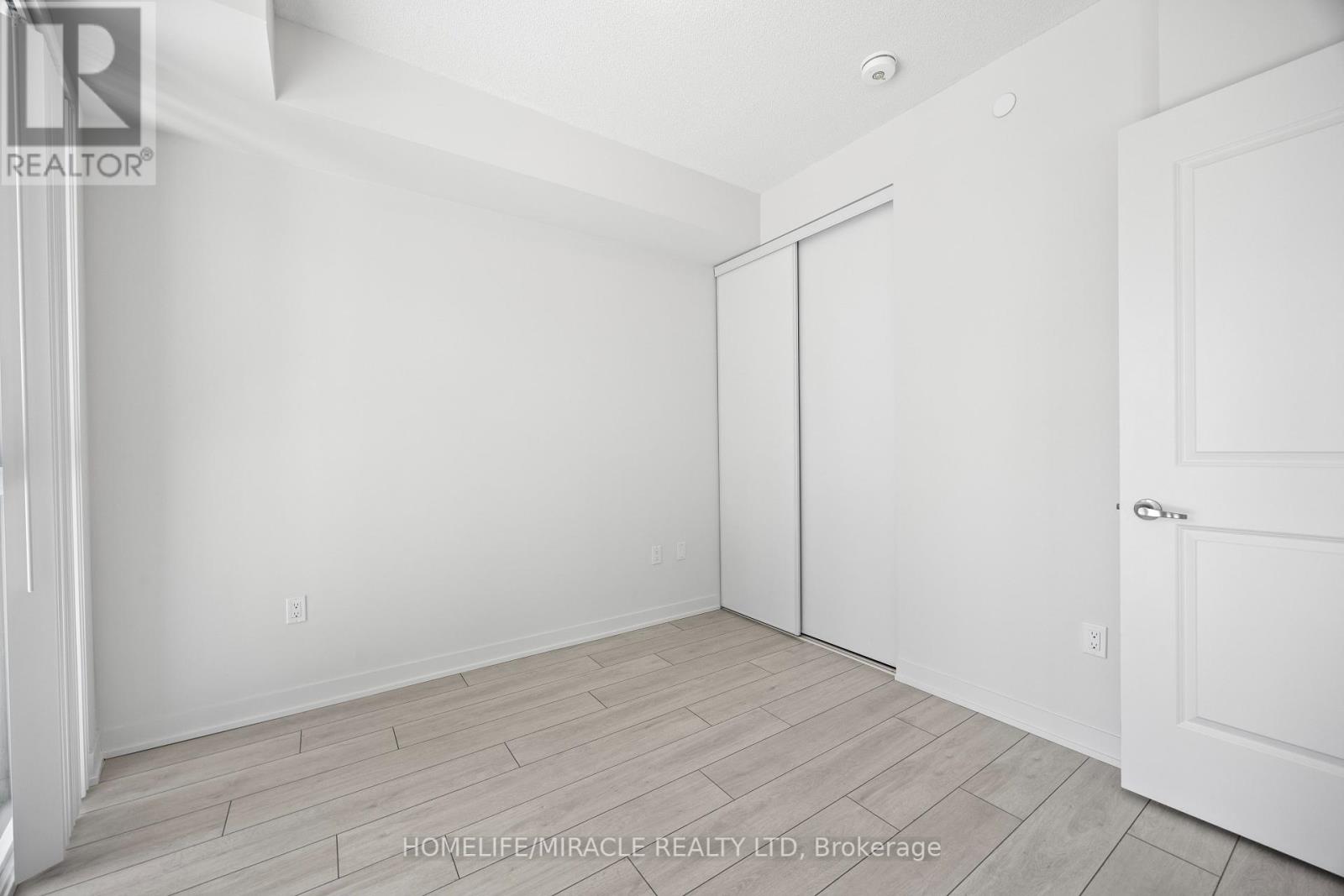 607 - 38 Annie Craig Drive, Toronto, Ontario  M8V 0G9 - Photo 17 - W12205522