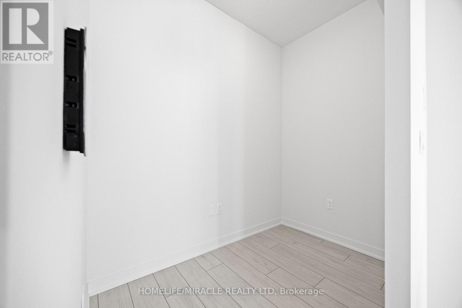 607 - 38 Annie Craig Drive, Toronto, Ontario  M8V 0G9 - Photo 18 - W12205522