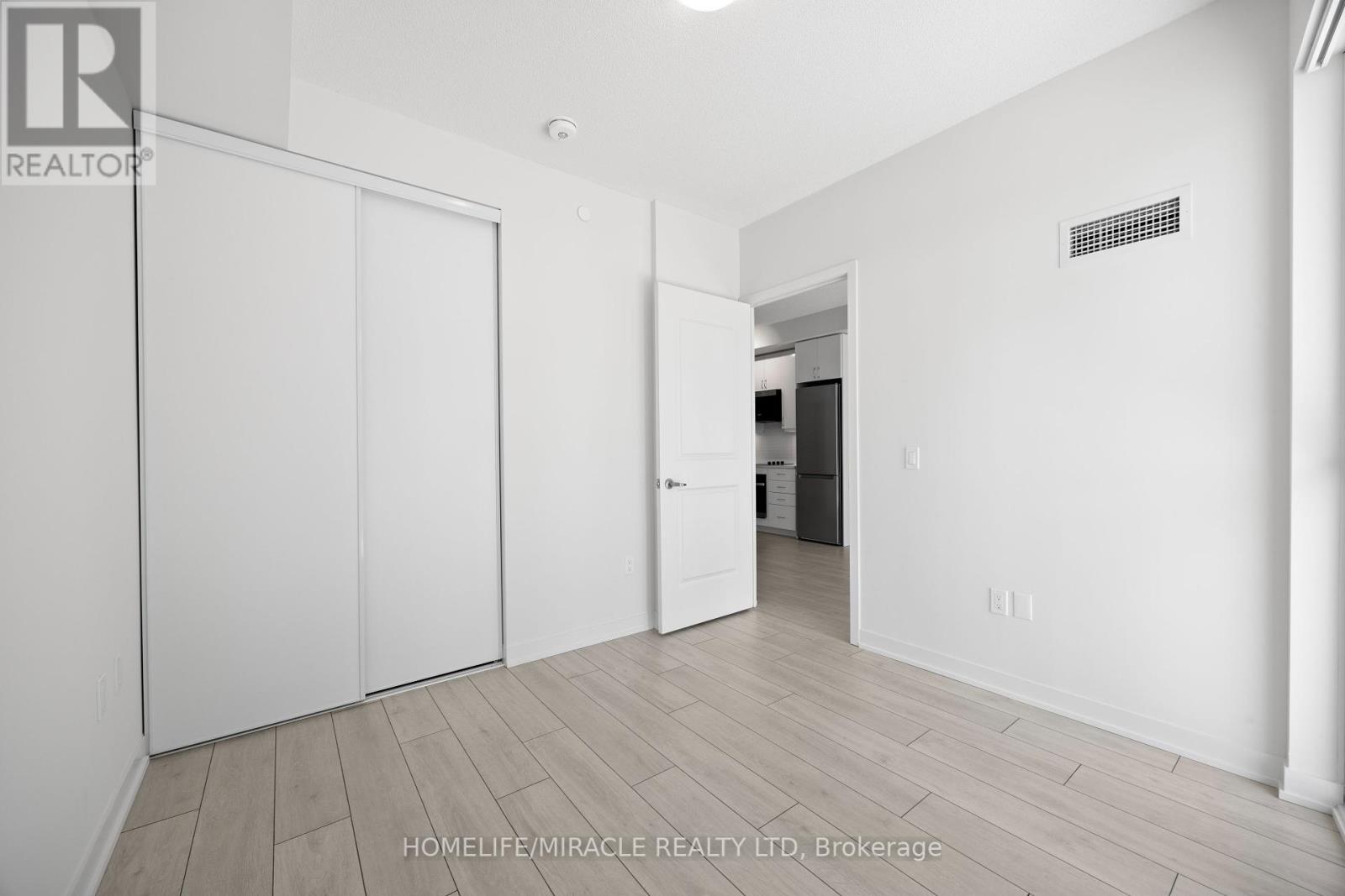 607 - 38 Annie Craig Drive, Toronto, Ontario  M8V 0G9 - Photo 19 - W12205522