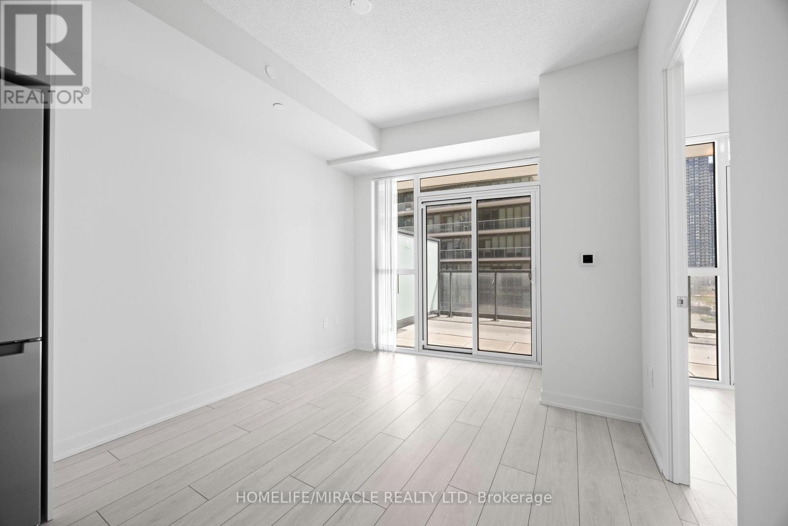 607 - 38 Annie Craig Drive, Toronto, Ontario  M8V 0G9 - Photo 24 - W12205522