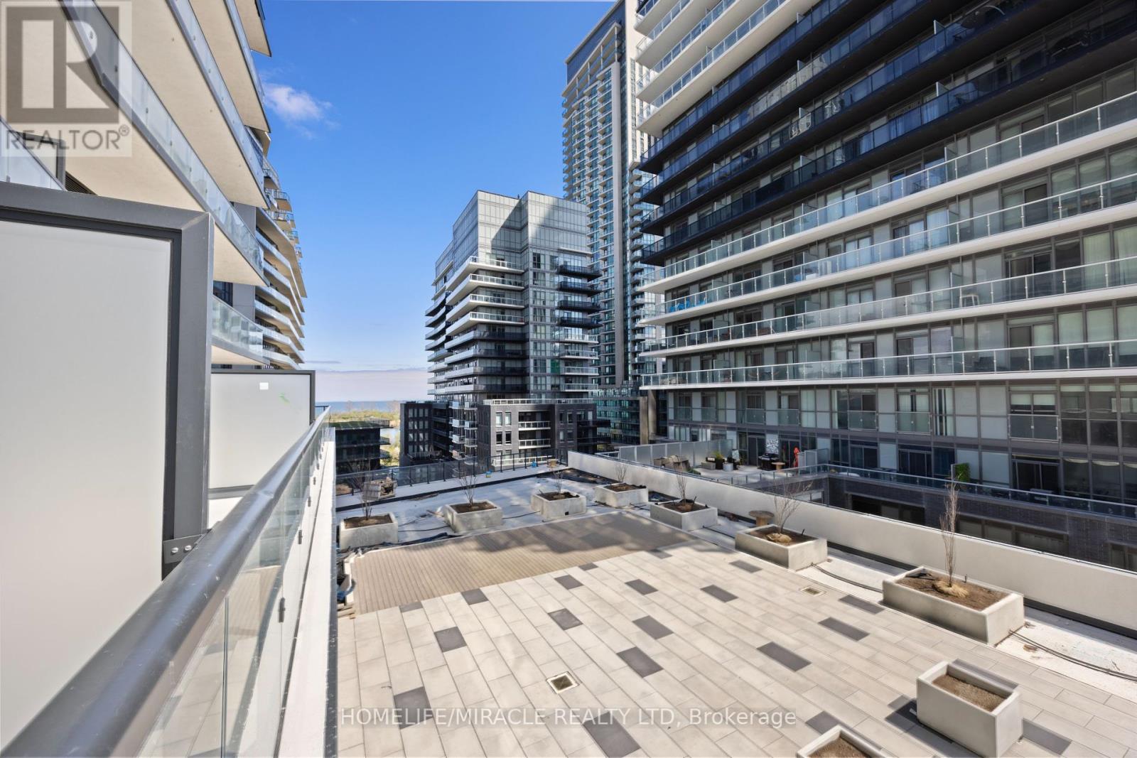 607 - 38 Annie Craig Drive, Toronto, Ontario  M8V 0G9 - Photo 31 - W12205522