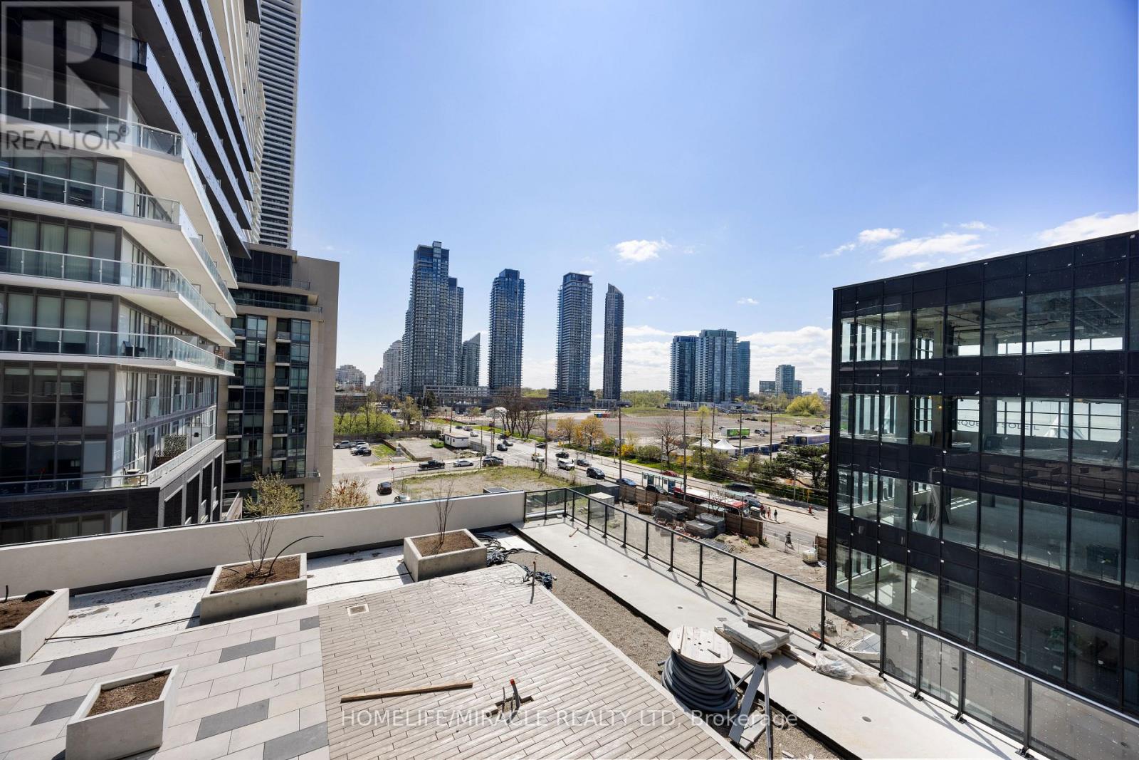 607 - 38 Annie Craig Drive, Toronto, Ontario  M8V 0G9 - Photo 33 - W12205522