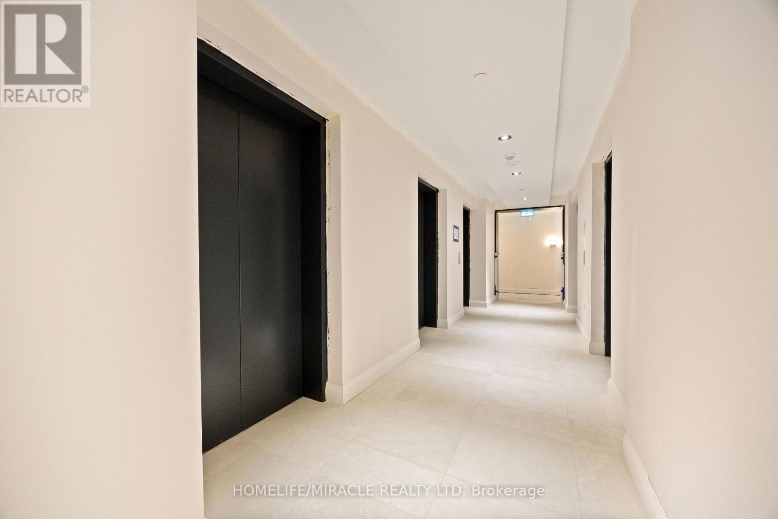 607 - 38 Annie Craig Drive, Toronto, Ontario  M8V 0G9 - Photo 5 - W12205522
