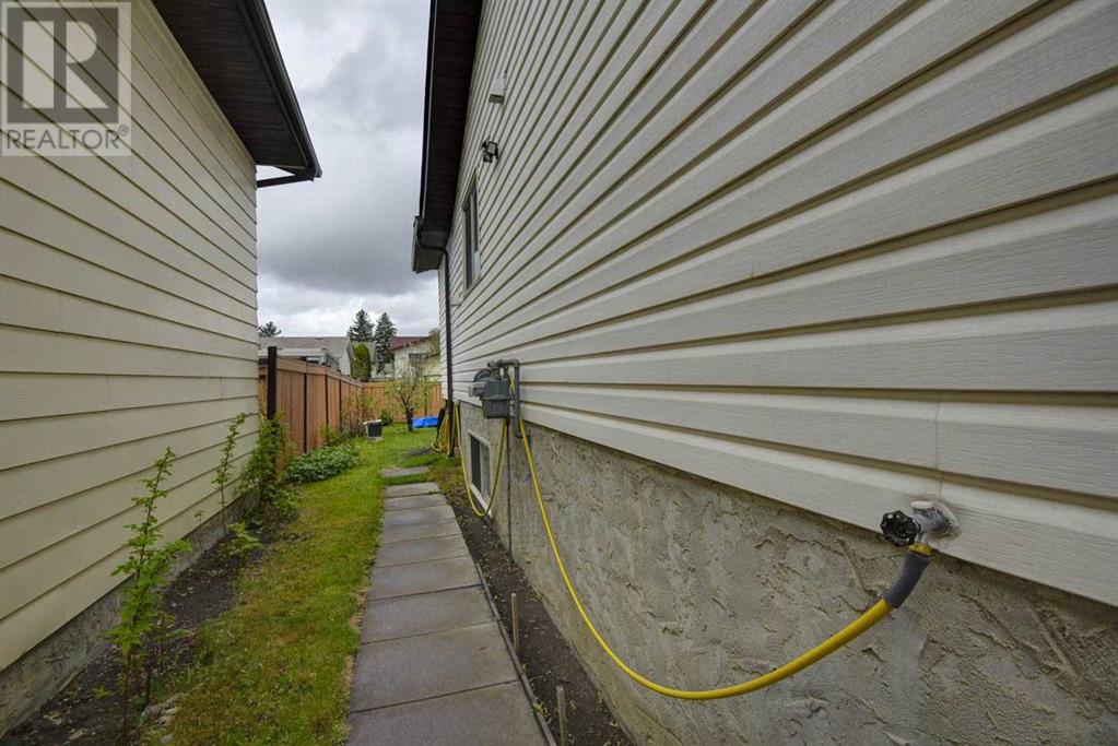 11 Ogmoor Crescent Se, Calgary, Alberta  T2C 2E8 - Photo 30 - A2222345