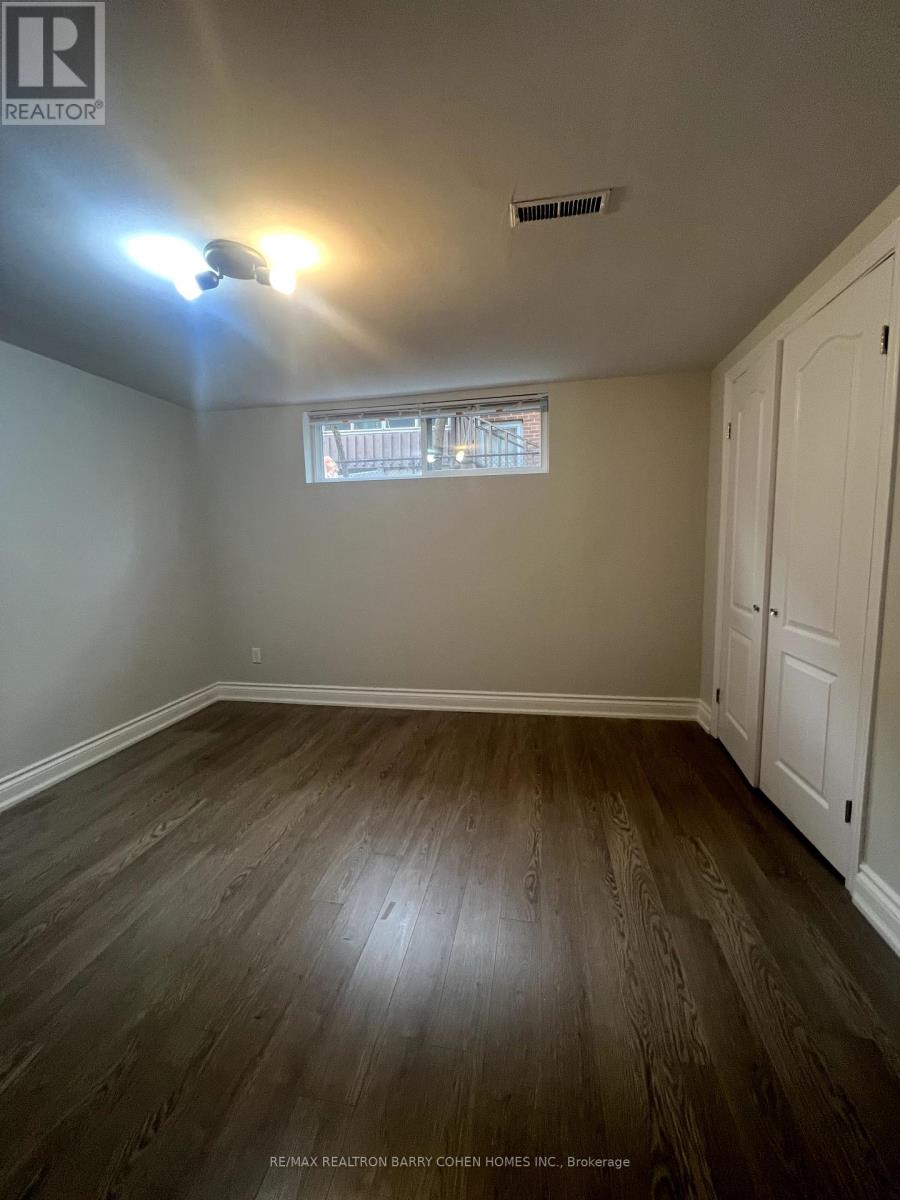 98 Rockford Road, Toronto, Ontario  M2R 3A7 - Photo 12 - C12055077