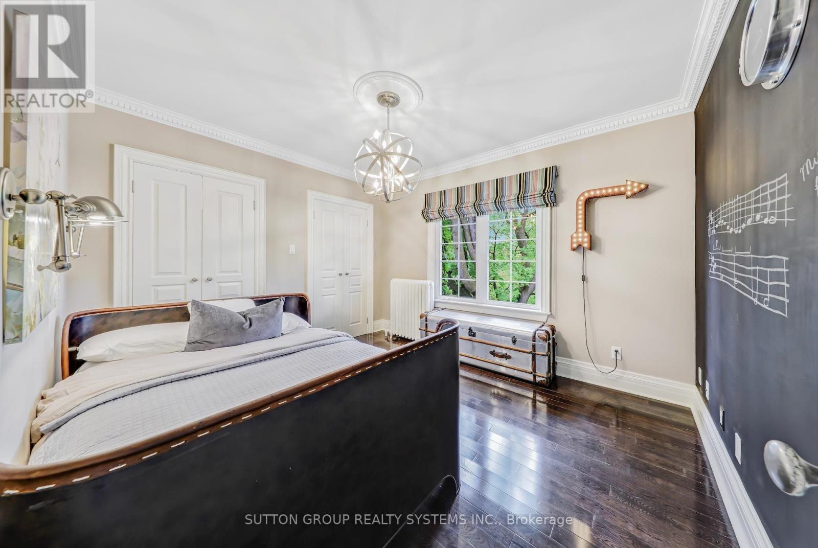218 Glendonwynne Road, Toronto, Ontario  M6P 3G3 - Photo 24 - W12172317