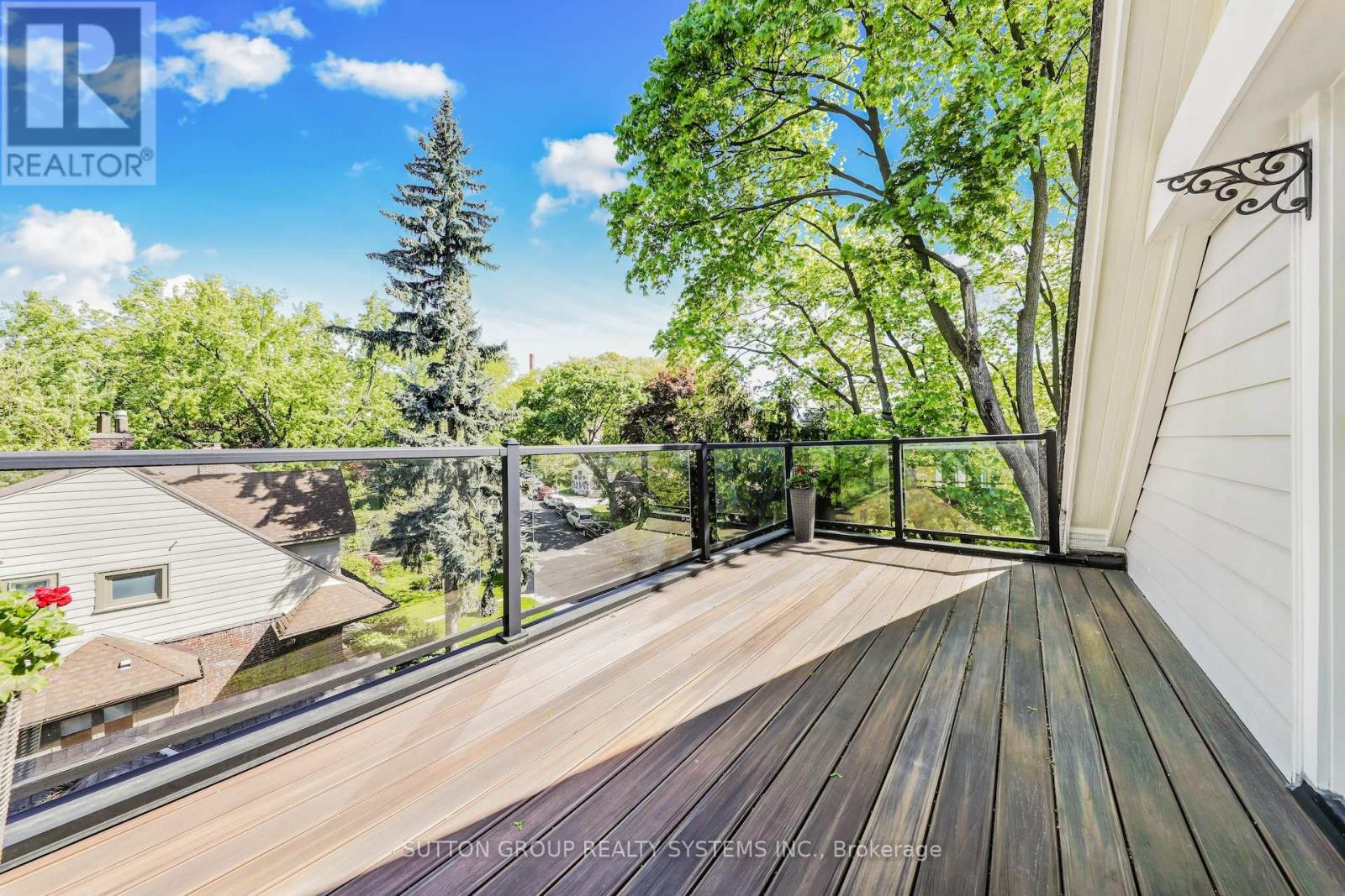 218 Glendonwynne Road, Toronto, Ontario  M6P 3G3 - Photo 35 - W12172317