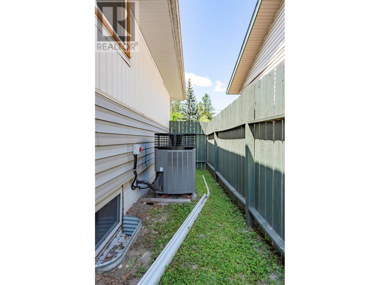 1210 12th Street S, Golden, British Columbia  V0A 1H0 - Photo 35 - 10351340