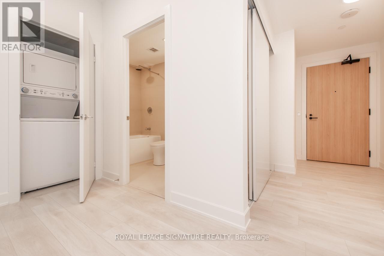 2406 - 15 Mercer Street Ne, Toronto (Waterfront Communities), Ontario  M5V 1H2 - Photo 7 - C12205551