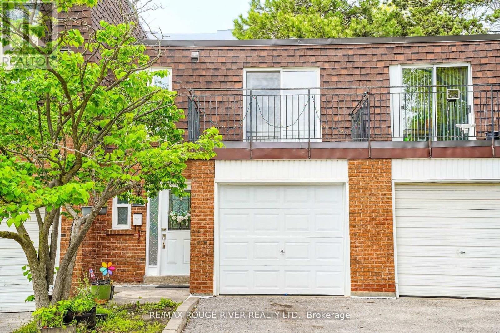 74 - 100 Bridletowne Circle, Toronto, Ontario  M1W 2G8 - Photo 2 - E12205553