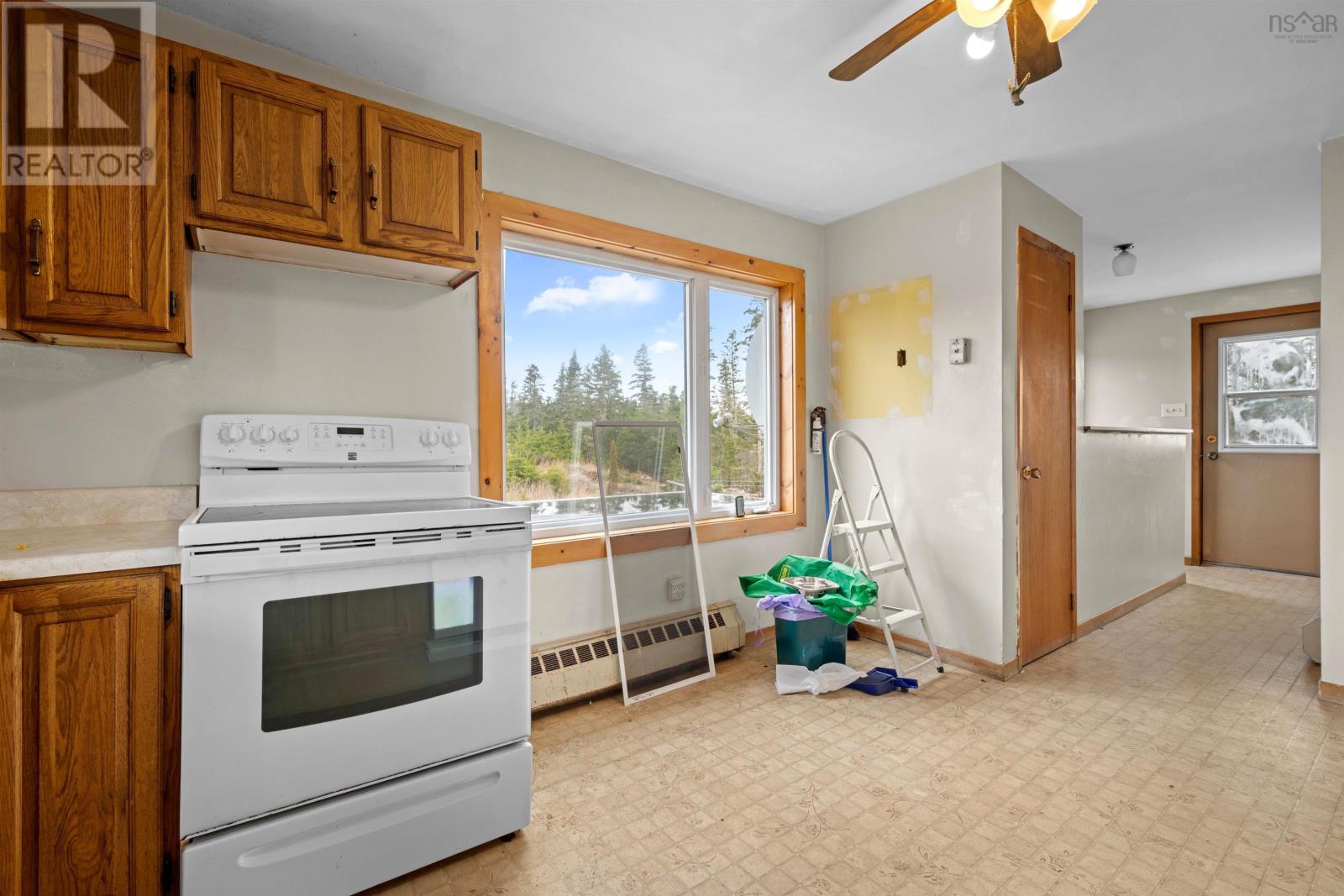 143 Murphy, Tangier, Nova Scotia  B0J 3H0 - Photo 10 - 202510289