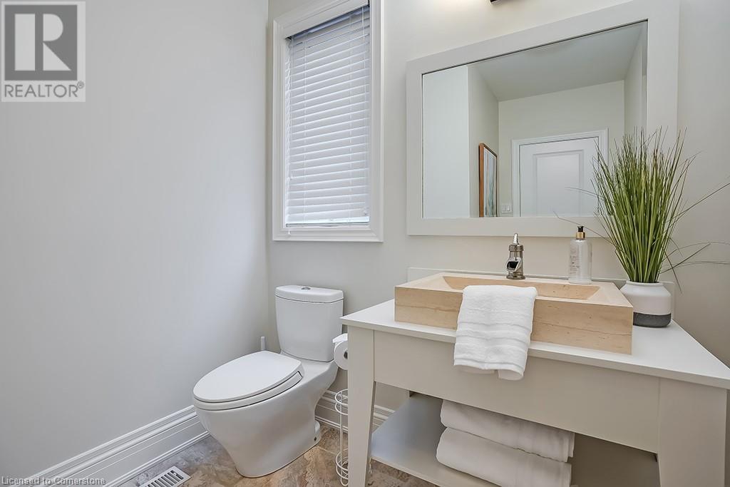 393 Claremont Crescent, Oakville, Ontario  L6J 6J9 - Photo 20 - 40722122