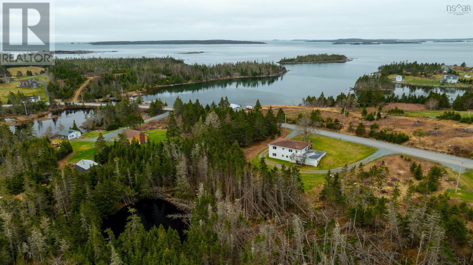 143 Murphy, Tangier, Nova Scotia  B0J 3H0 - Photo 46 - 202510289