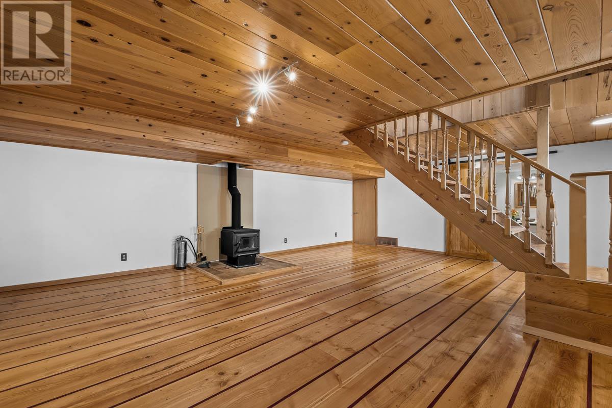 1332 Burfield Drive, Sun Peaks, British Columbia  V0E 5N0 - Photo 15 - 10351121