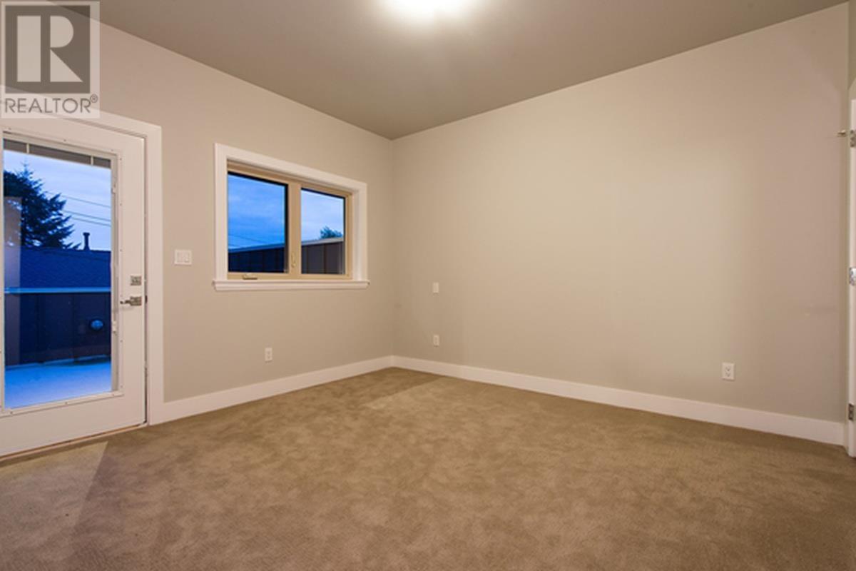 3 651 W 14th Street, North Vancouver, British Columbia  V7M 1R3 - Photo 4 - R3012589