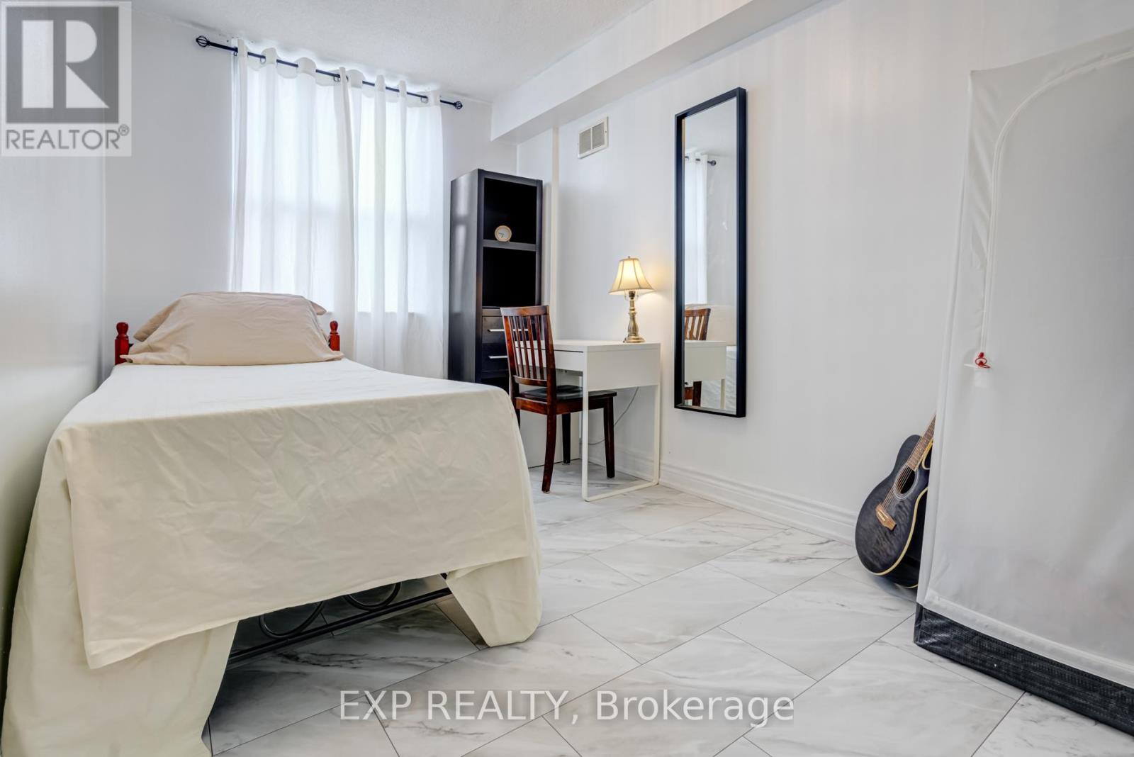 302 - 205 Hilda Avenue, Toronto, Ontario  M2M 4B1 - Photo 25 - C12203793