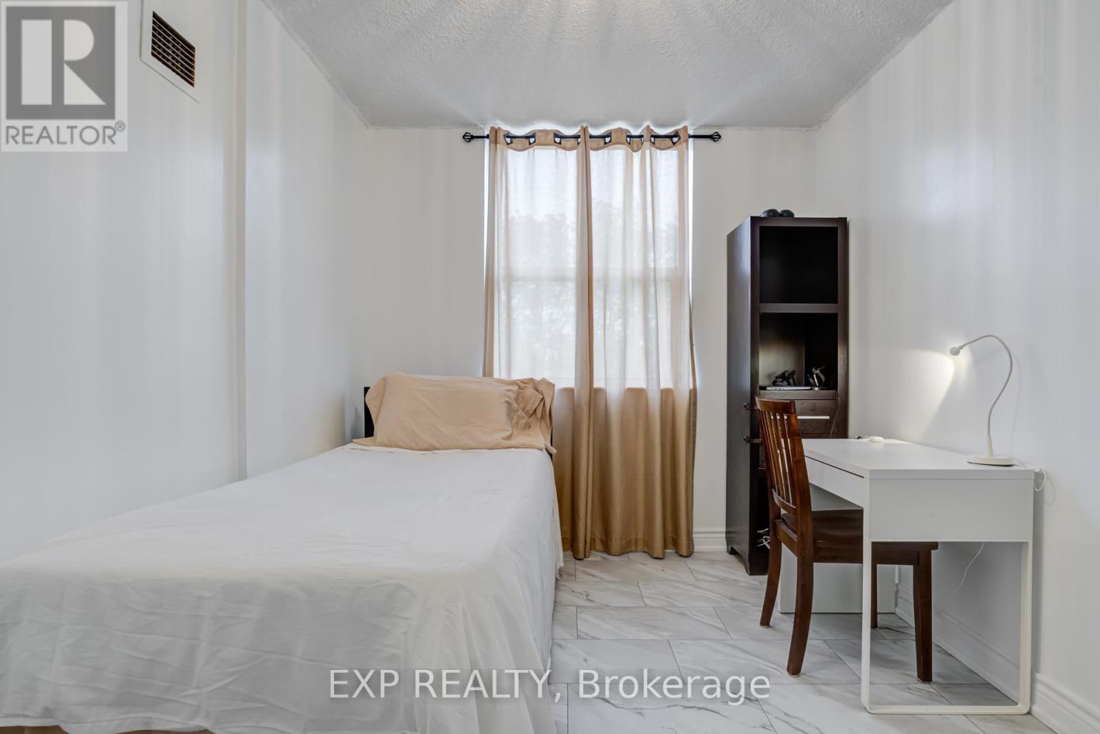 302 - 205 Hilda Avenue, Toronto, Ontario  M2M 4B1 - Photo 22 - C12203793
