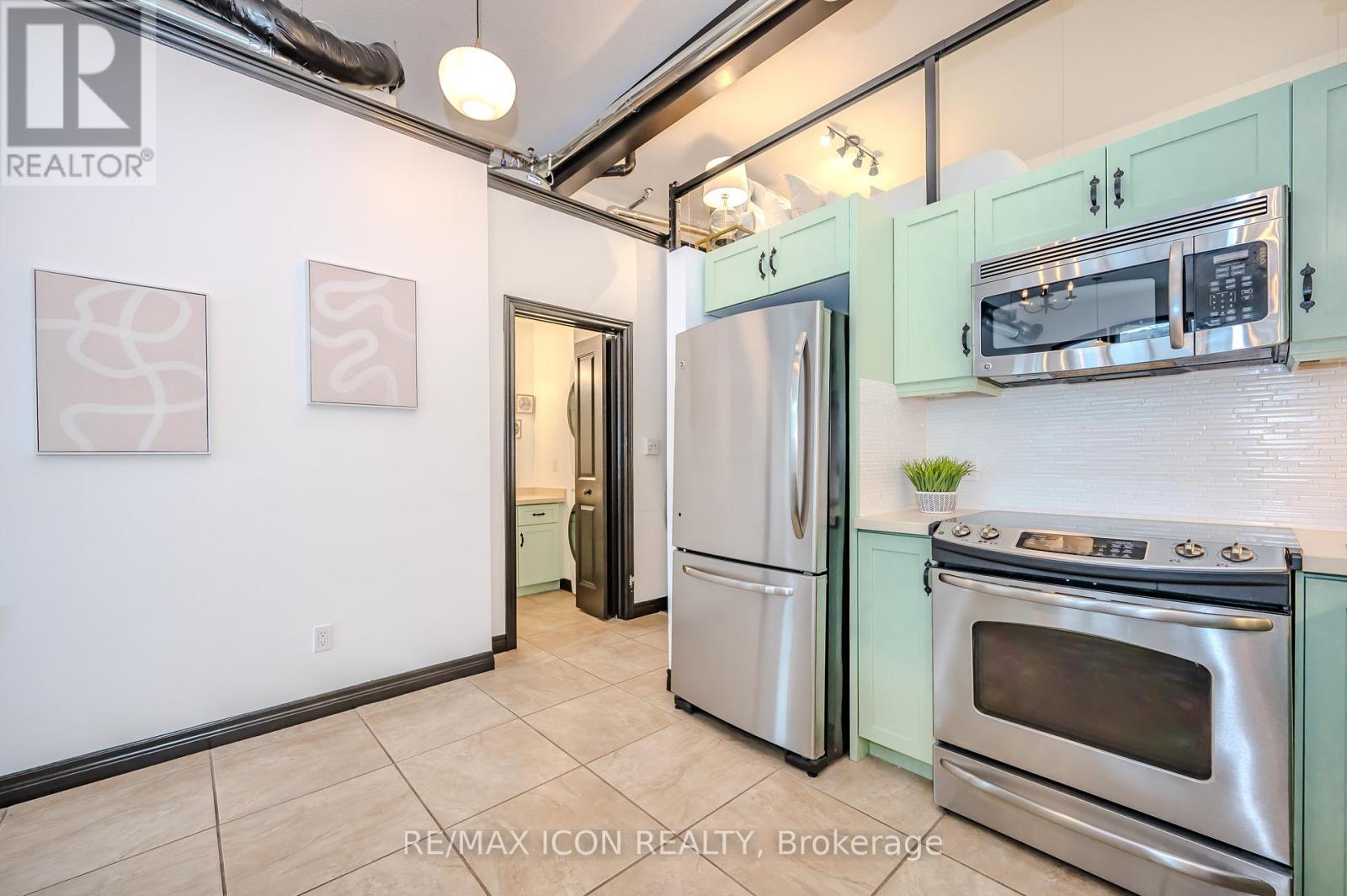 76b Cardigan Street, Guelph, Ontario  N1H 0A4 - Photo 11 - X12202585