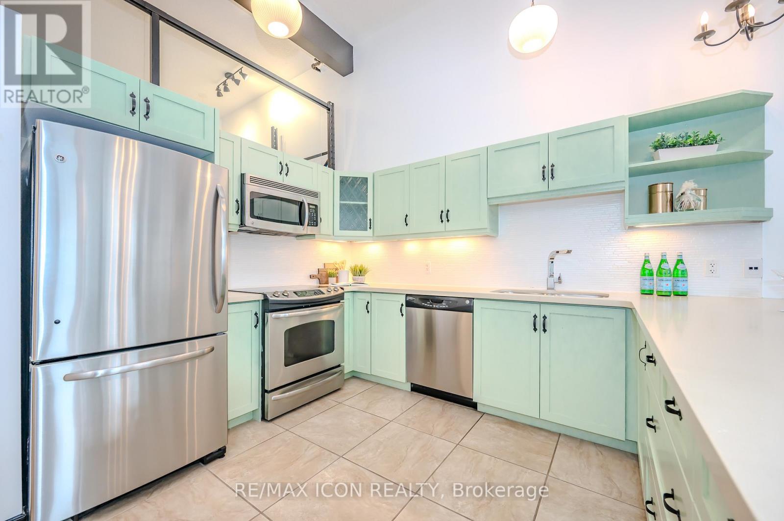 76b Cardigan Street, Guelph, Ontario  N1H 0A4 - Photo 8 - X12202585