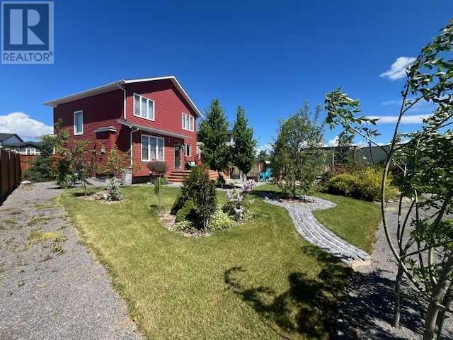 139 Hampton Crescent, Sylvan Lake, Alberta  T4S 0S1 - Photo 3 - A2201244