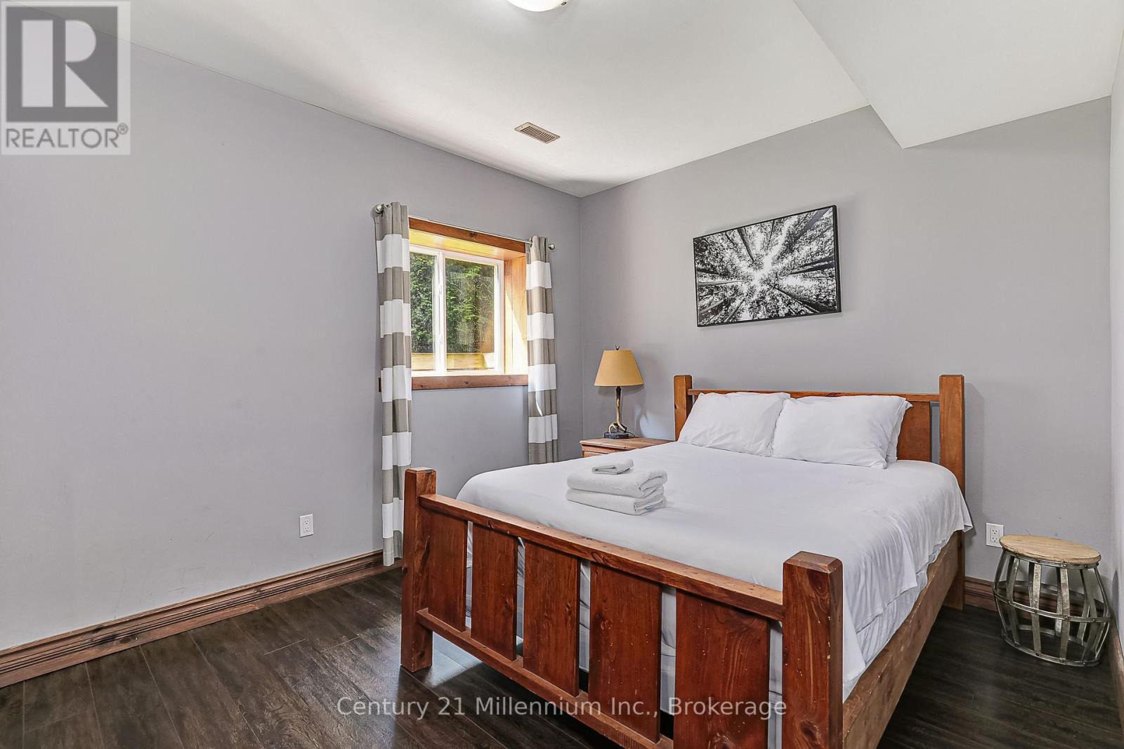 191 Brooker Boulevard, Blue Mountains, Ontario  L9Y 0L3 - Photo 35 - X12205566