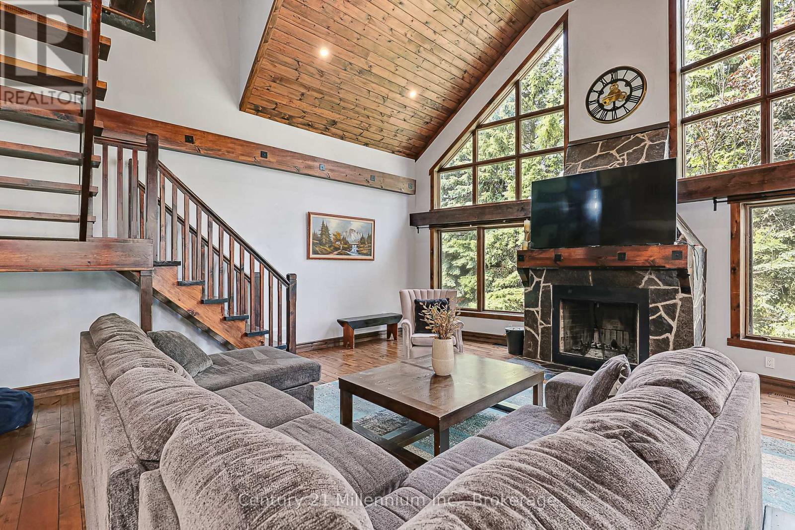 Property at 191 BROOKER BOULEVARD image 4