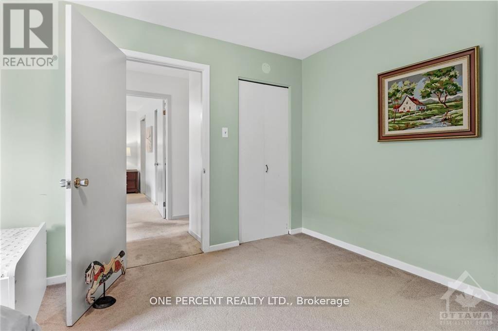 434 Hilson Avenue, Ottawa, Ontario  K1Z 6C3 - Photo 17 - X12205560