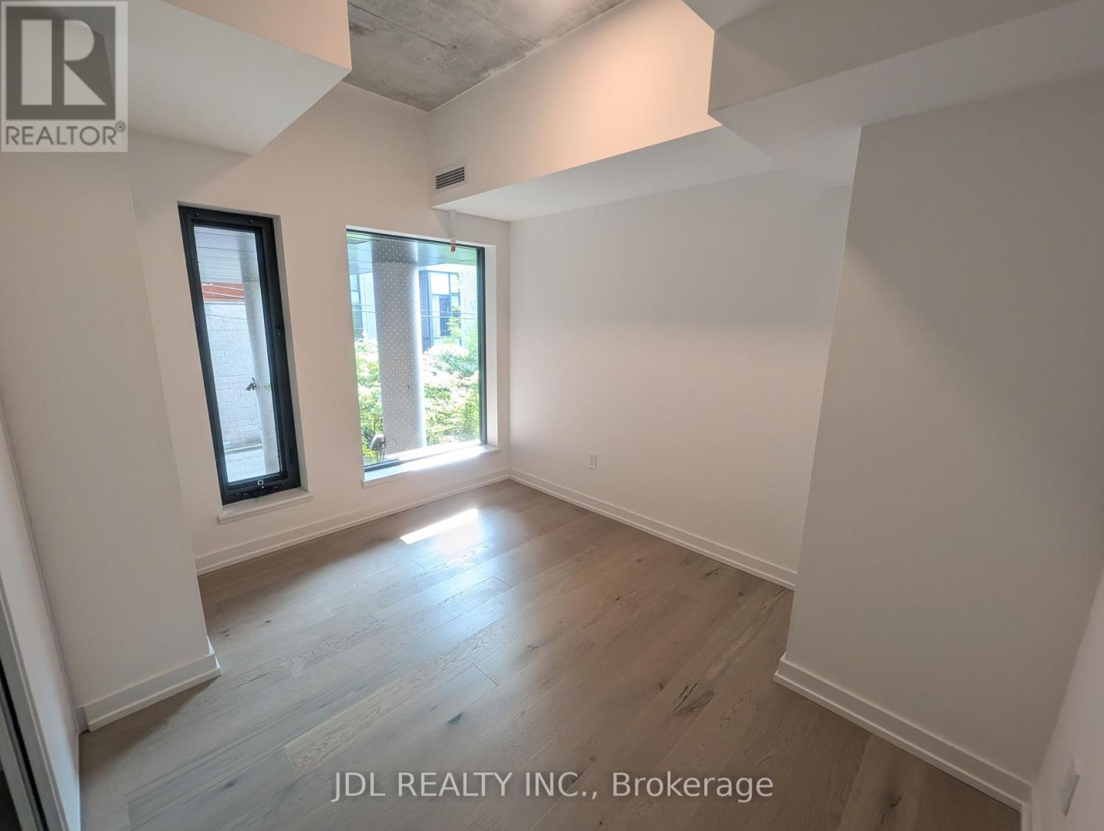 Th 115 - 28 Eastern Avenue, Toronto, Ontario  M5A 0Y2 - Photo 11 - C12205572