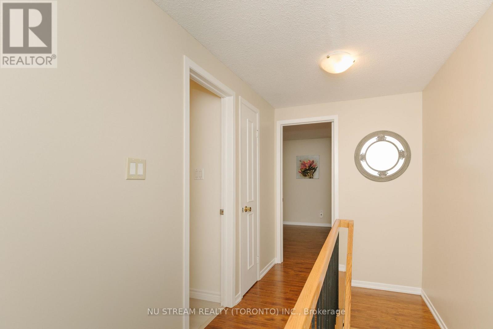 57 Gypsy Roseway, Toronto, Ontario  M2N 5Z1 - Photo 8 - C12122238