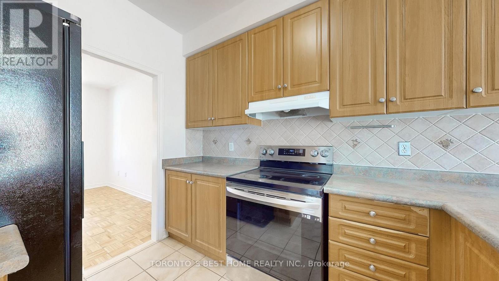 10 Waldron Crescent, Richmond Hill, Ontario  L4E 4A3 - Photo 15 - N12205564