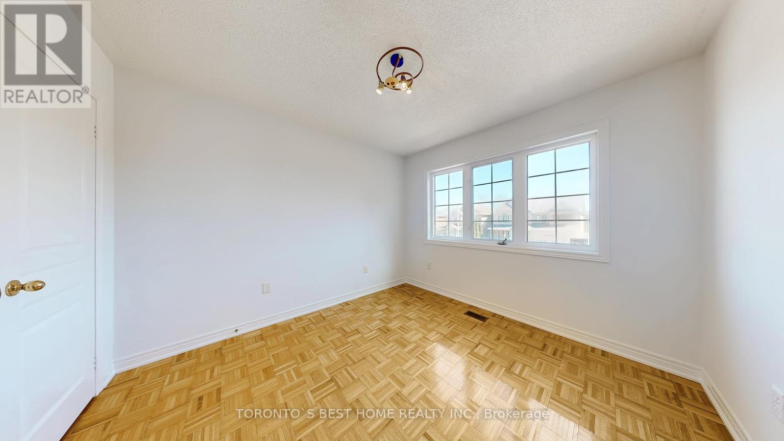 10 Waldron Crescent, Richmond Hill, Ontario  L4E 4A3 - Photo 26 - N12205564