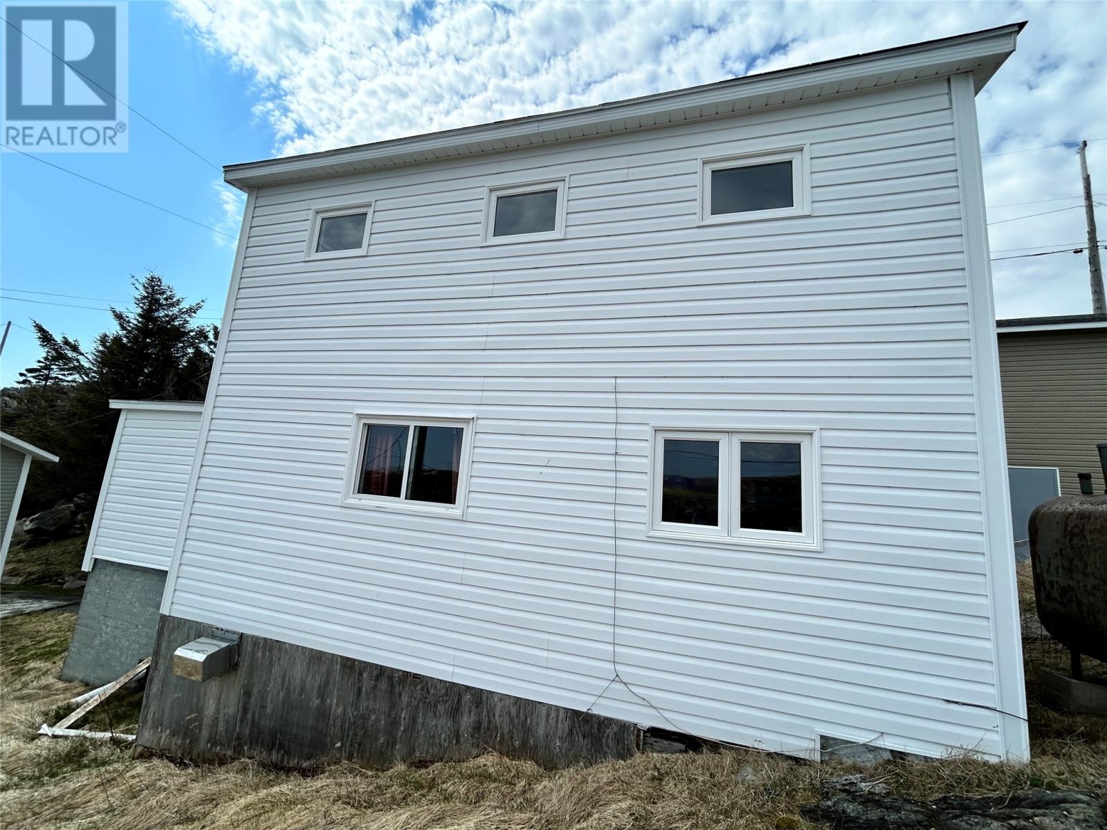 14 School Road, Rose Blanche, Newfoundland & Labrador