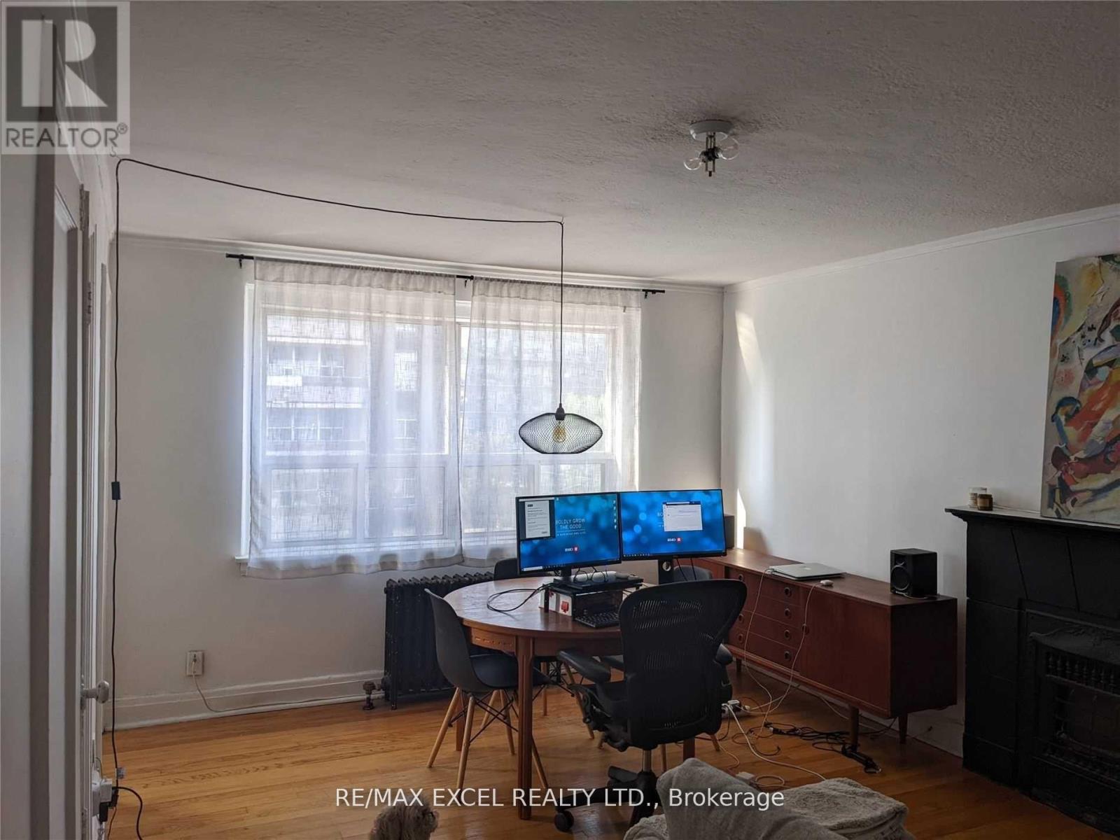 19 - 1a Elm Grove Avenue, Toronto, Ontario  M6K 2H9 - Photo 14 - W12205556