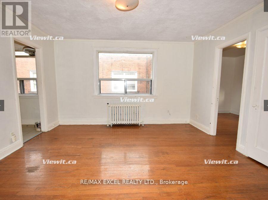 19 - 1a Elm Grove Avenue, Toronto, Ontario  M6K 2H9 - Photo 7 - W12205556