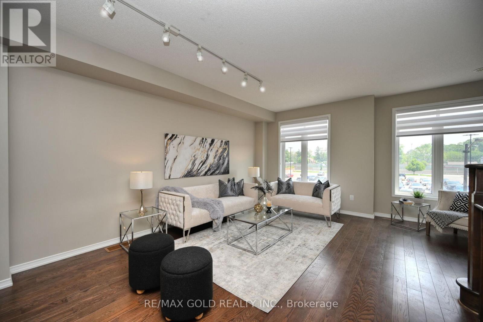 436 Ladycroft Terrace, Mississauga, Ontario  L5A 0A7 - Photo 15 - W12205558