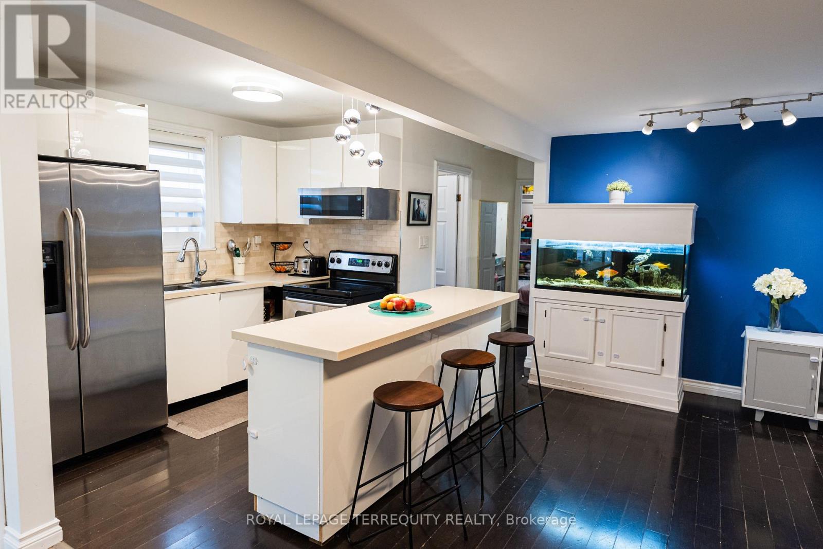 968 Castlefield Avenue, Toronto, Ontario  M6B 1E2 - Photo 21 - W12204889