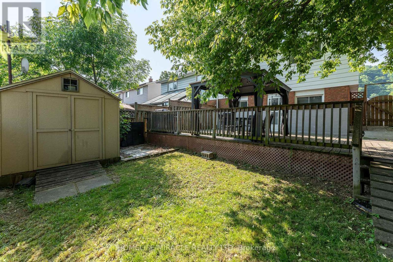 39 Sherry Lane Drive, Hamilton, Ontario  L8K 5R1 - Photo 45 - X12205350