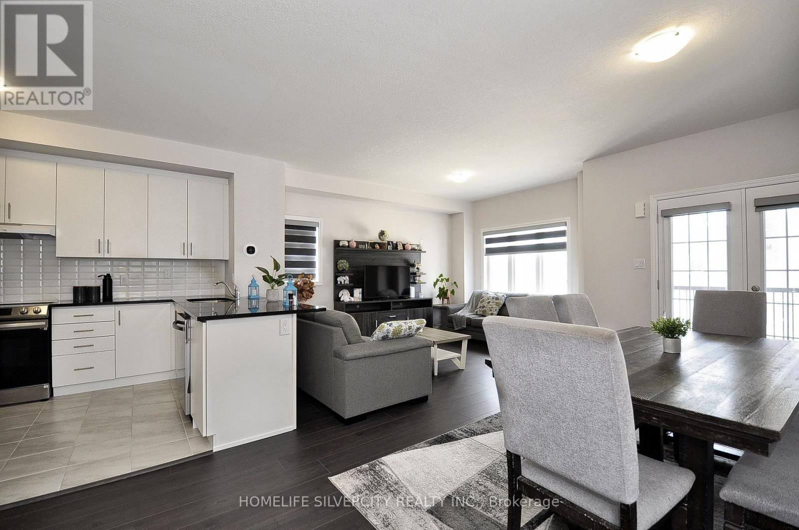93 - 677 Park Road, Brantford, Ontario  N3R 0C2 - Photo 14 - X12205557