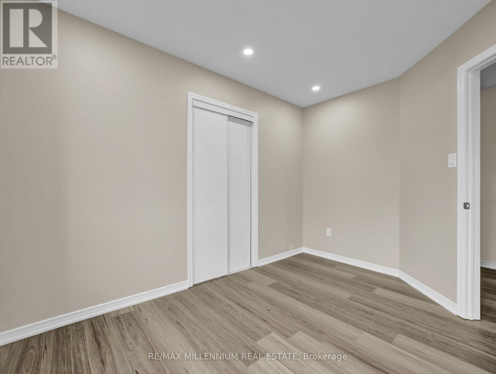 42 Pollard Street, Brantford, Ontario  N3T 5L5 - Photo 27 - X12205559