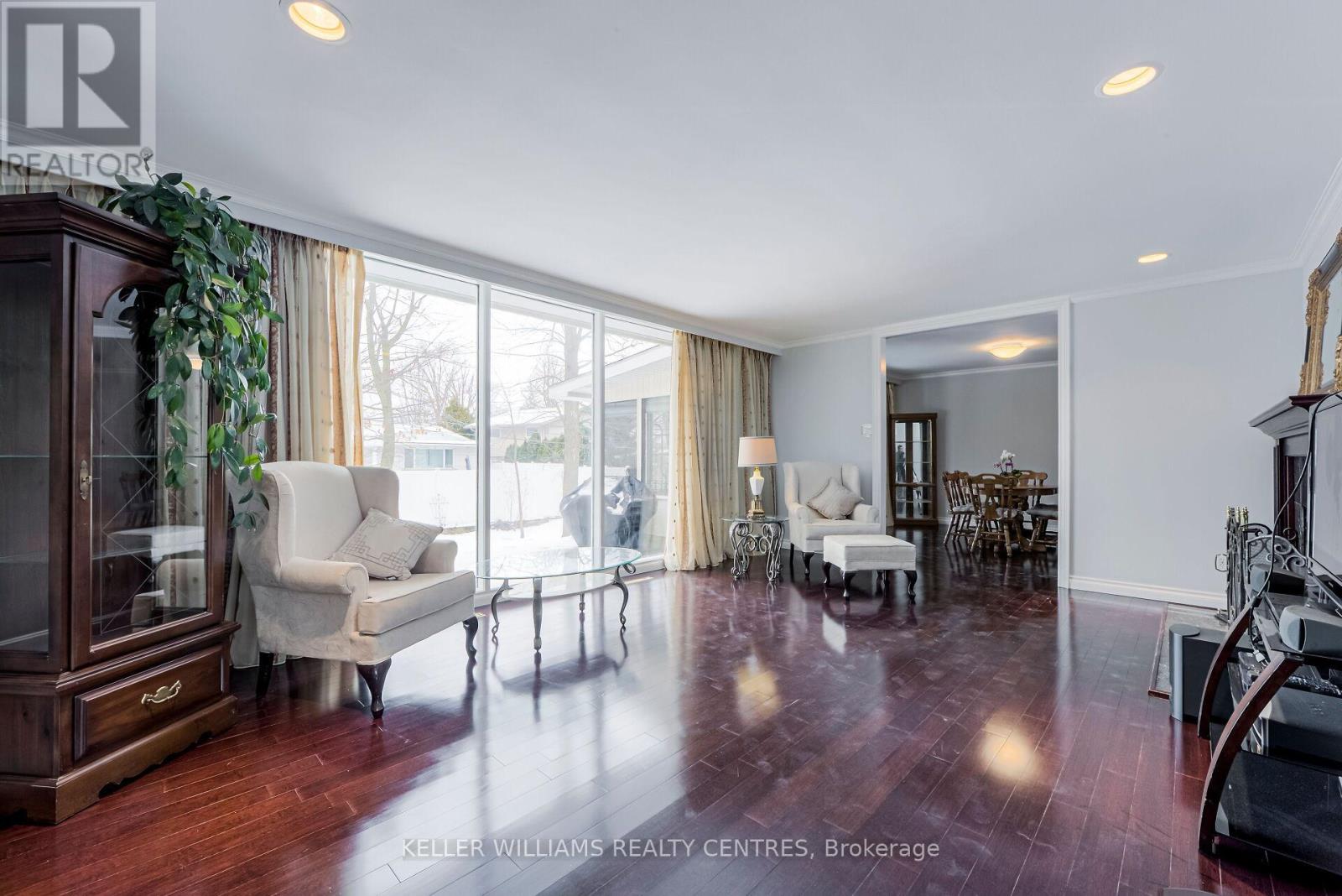 9 Wood Dale Drive, St. Catharines, Ontario  L2T 1Y9 - Photo 8 - X12205570