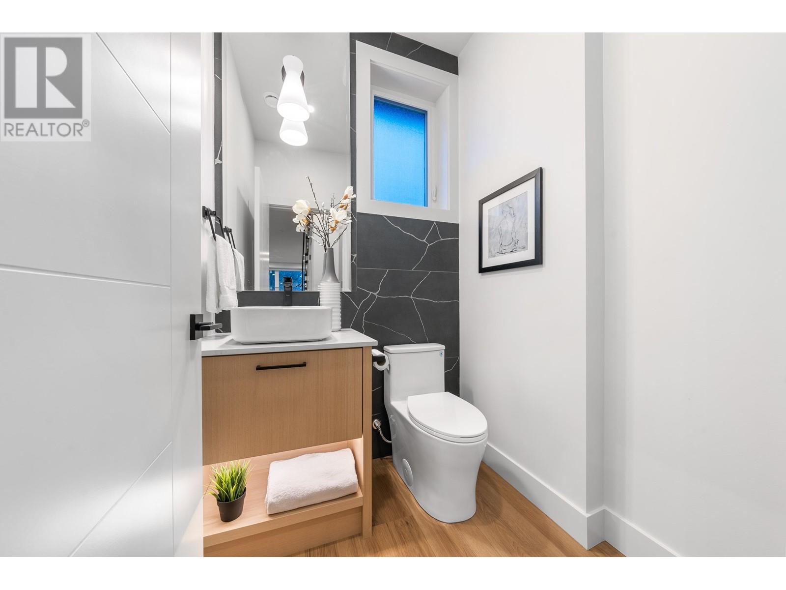 1810 E 55th Avenue, Vancouver, British Columbia  V5P 2A1 - Photo 17 - R3012490