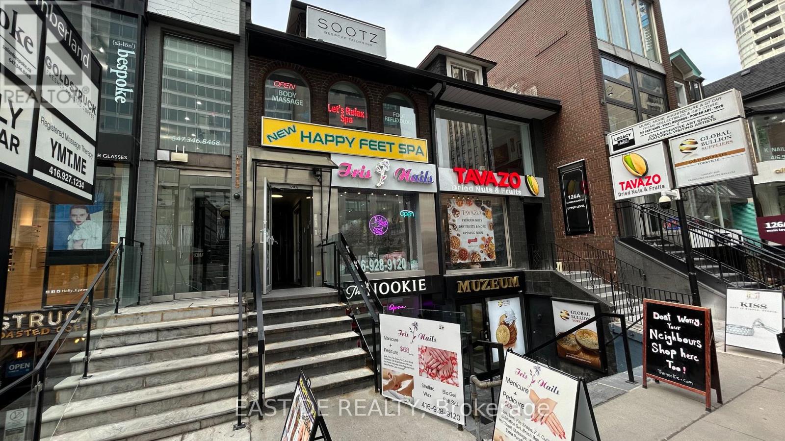 Main - 128 1/2 Cumberland Street, Toronto, Ontario  M5R 1A6 - Photo 2 - C12205589