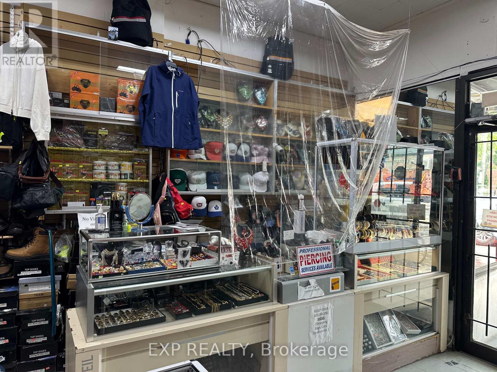 411-1/2 Parliament Street, Toronto, Ontario  M5A 3A1 - Photo 8 - C12205597